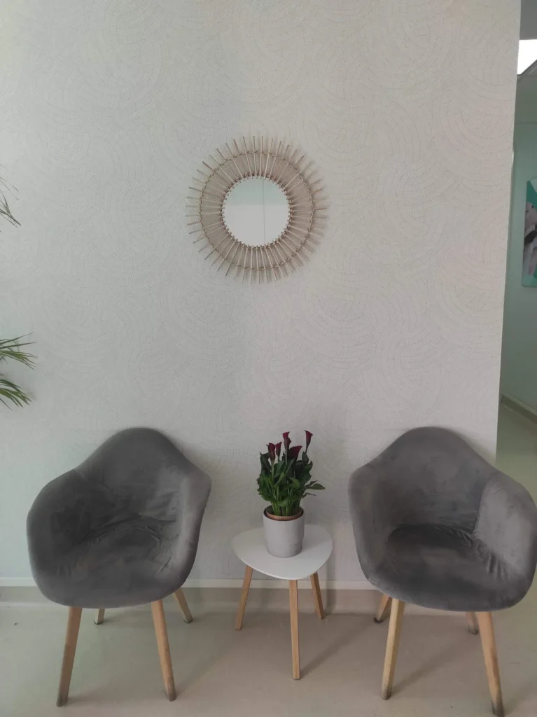 Rincón de espera tranquilo de Clínica Dental Odonty en Alcorcón