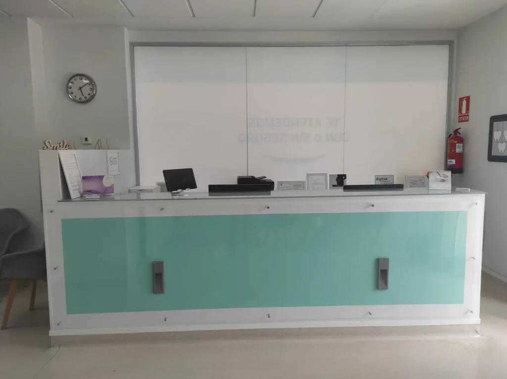 Recepción de Clínica Dental Odonty en Alcorcón