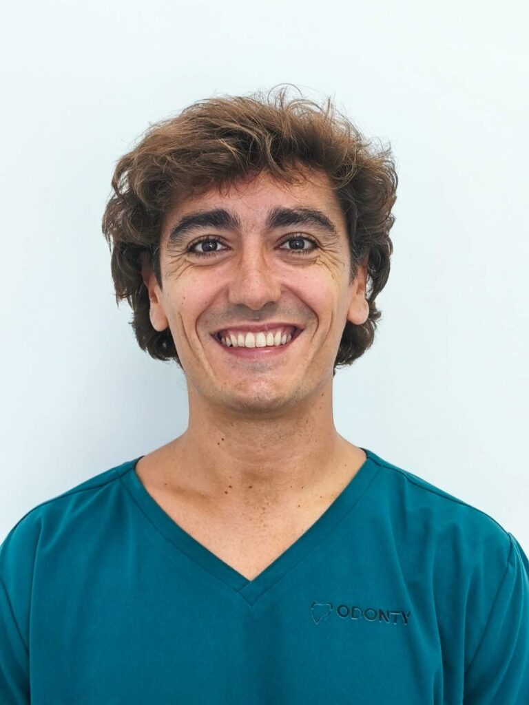 Dr. Jorge González de Villaumbrosia